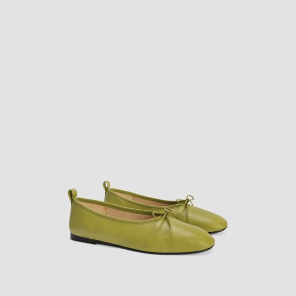 Everlane The Italian Leather Day Ballet Flat in Moss New Womens Shoes - Picture 1 of 12